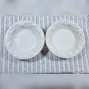 Pottery Barn Made In Italy Marked Set Of 2 Pasta Bowls Embossed Classic White.